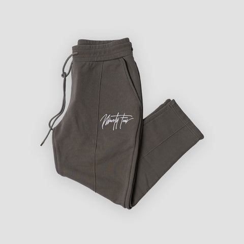GRANITE SIGNATURE JOGGER (CROPPED FIT)
